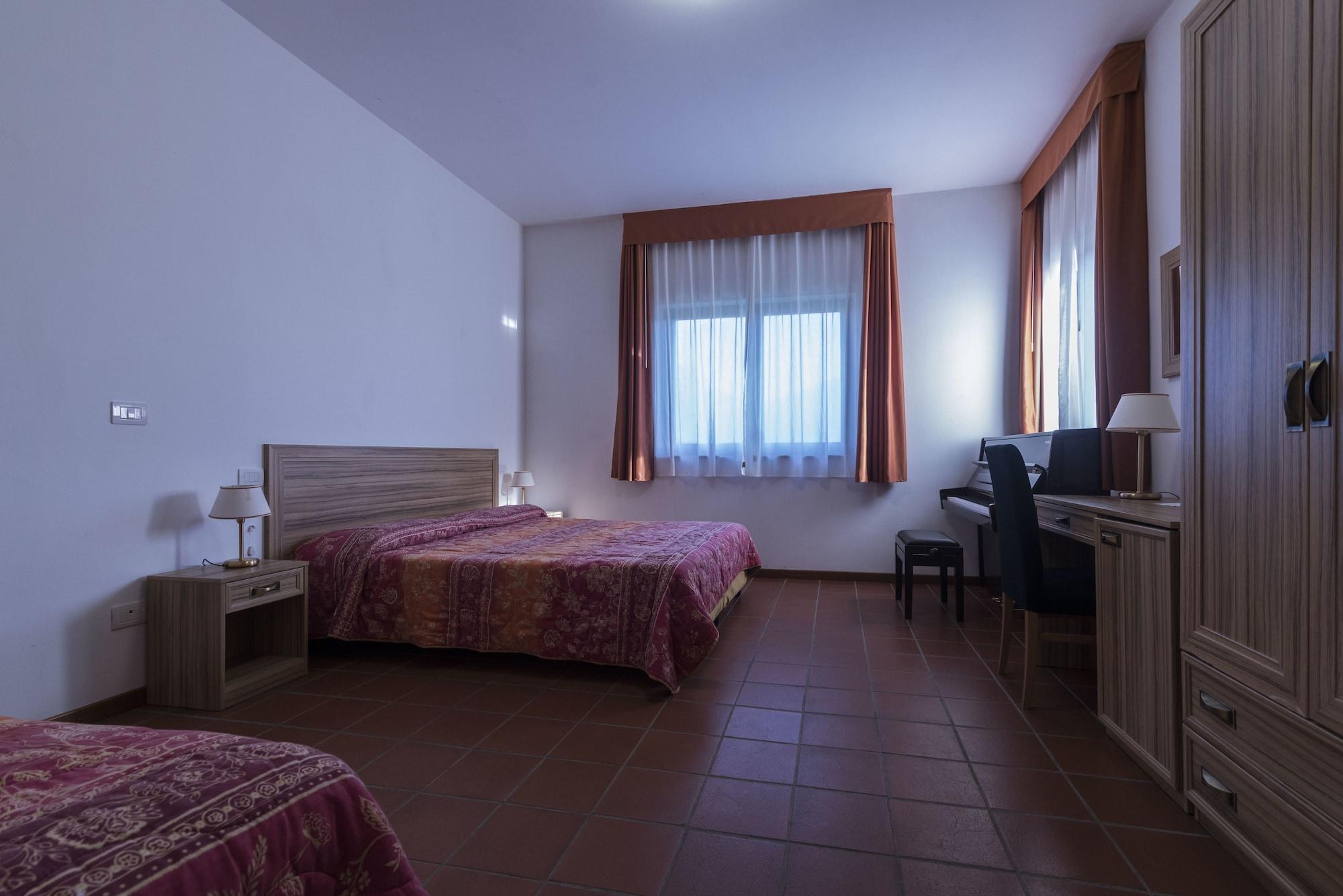 Hotel Villa Del Cardinale Norma المظهر الخارجي الصورة