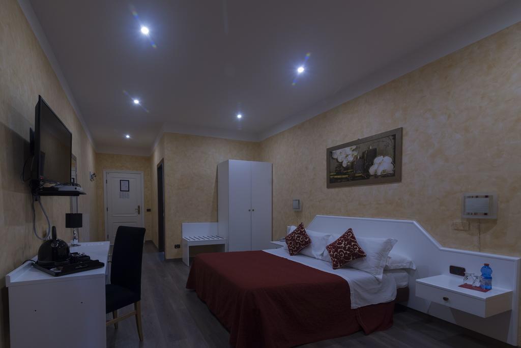 Hotel Villa Del Cardinale Norma المظهر الخارجي الصورة